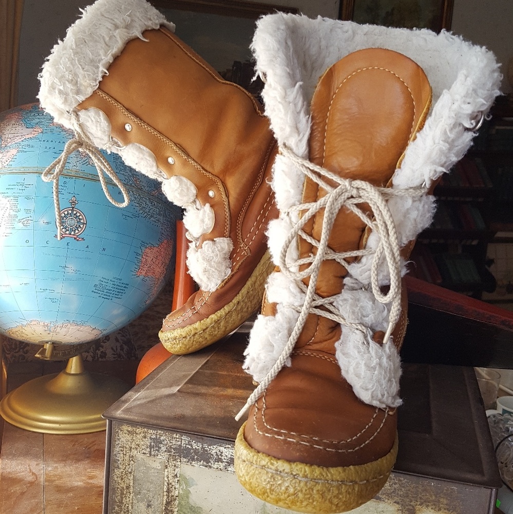 🚫SOLD🚫 Vintage Mukluk Moccasin Leather Boots 7 - Picture 7 of 8